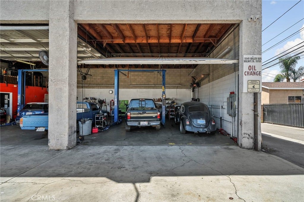 19949 Valley Blvd, Walnut, CA 91789 19949 Valley Blvd, Walnut, CA 91789