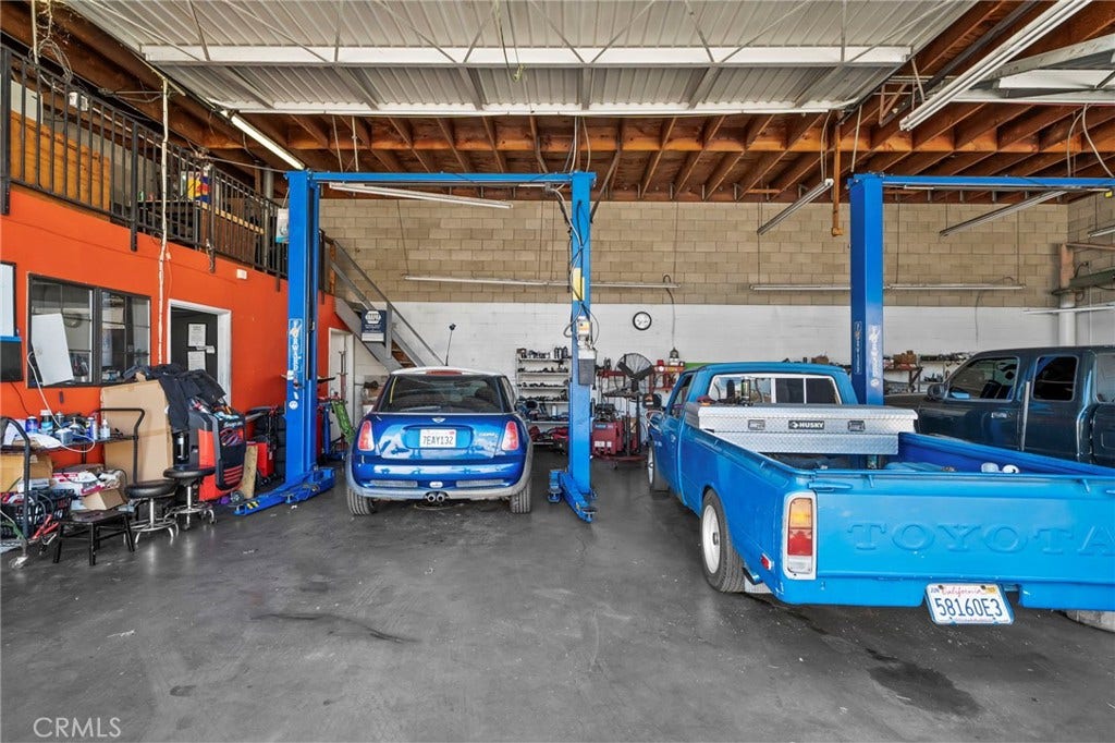 19949 Valley Blvd, Walnut, CA 91789 19949 Valley Blvd, Walnut, CA 91789