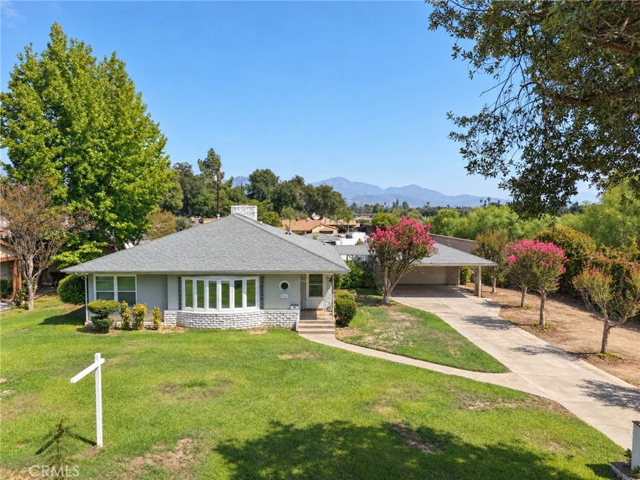 Property photo for 2989 Ladera Road, San Bernardino, CA