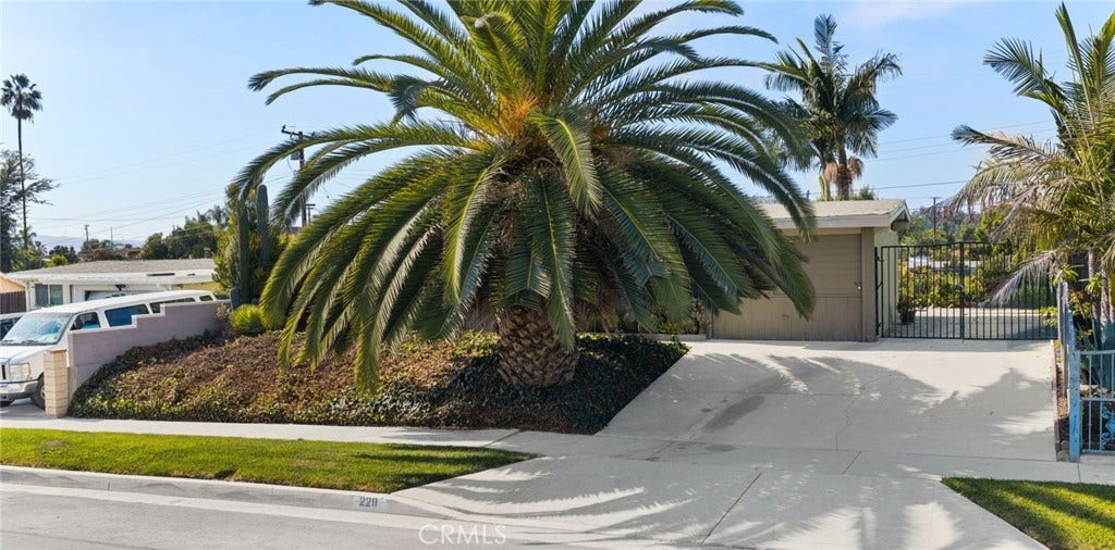 229 S Shipman, La Puente, CA 91744 229 S Shipman, La Puente, CA 91744