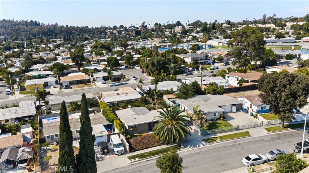 229 S Shipman, La Puente, CA 91744 229 S Shipman, La Puente, CA 91744
