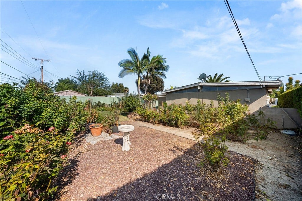 229 S Shipman, La Puente, CA 91744 229 S Shipman, La Puente, CA 91744