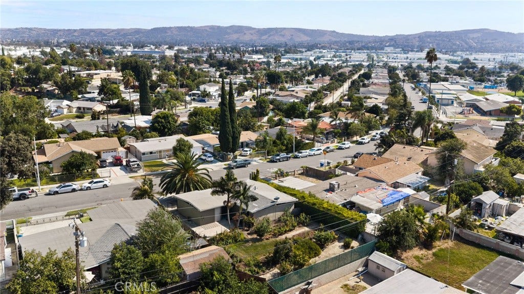229 S Shipman, La Puente, CA 91744 229 S Shipman, La Puente, CA 91744