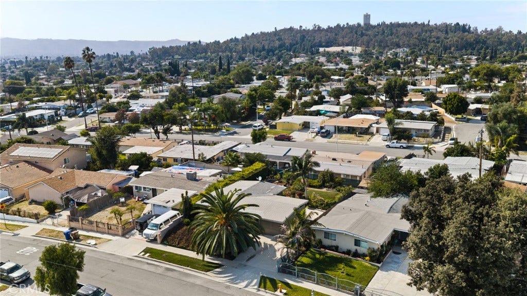 229 S Shipman, La Puente, CA 91744 229 S Shipman, La Puente, CA 91744