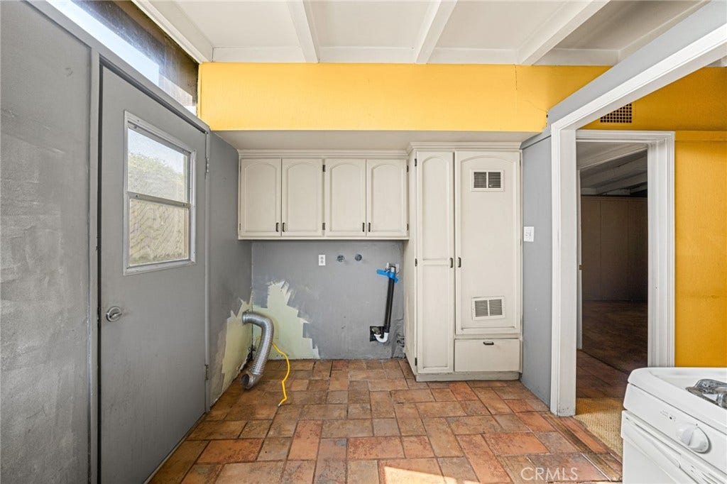 229 S Shipman, La Puente, CA 91744 229 S Shipman, La Puente, CA 91744