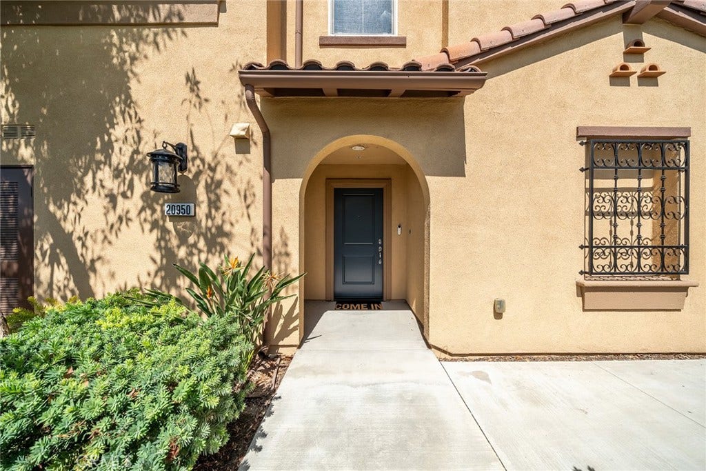 20950 Cornerstone Drive, Walnut, CA 91789 20950 Cornerstone Drive, Walnut, CA 91789