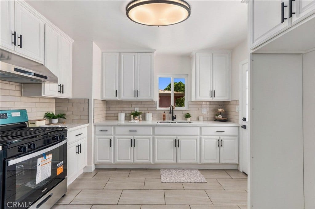 1475 E Marshall, San Bernardino, CA 92404 1475 E Marshall, San Bernardino, CA 92404