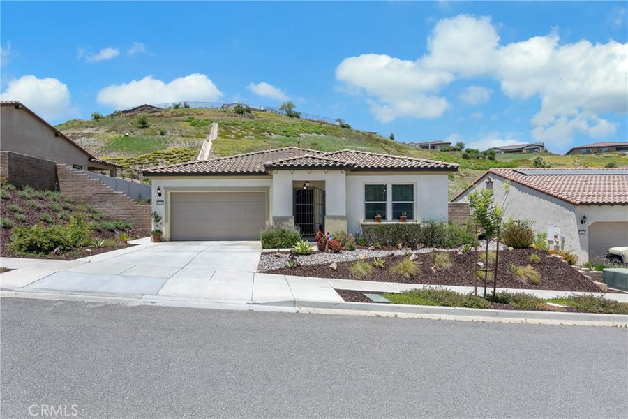 Property photo for 24590 Crestley Drive, Corona, CA