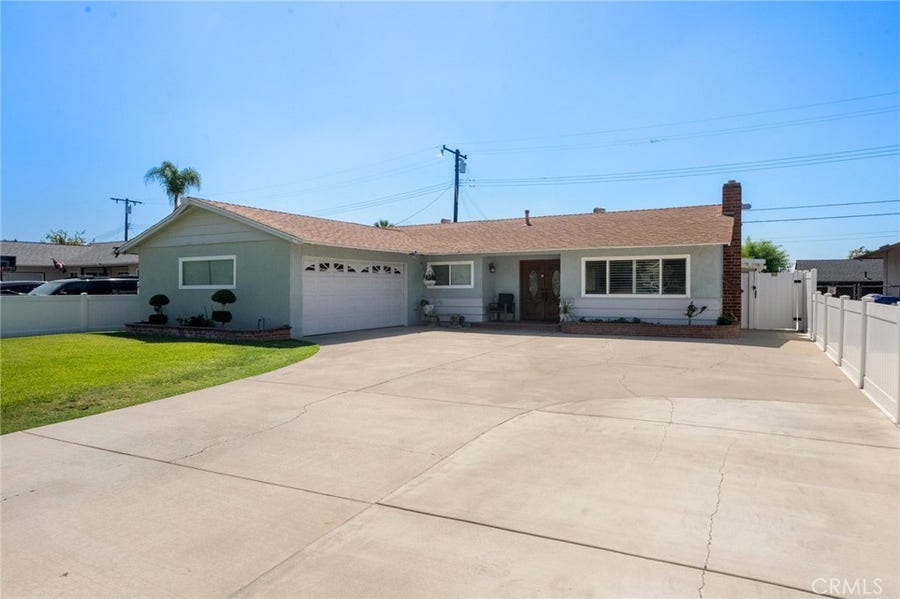 Property photo for 1335 W 4th Street, Ontario, CA