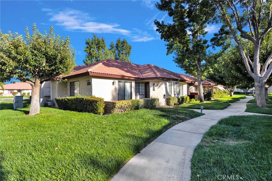 Property photo for 19237 Elm Drive, Apple Valley, CA