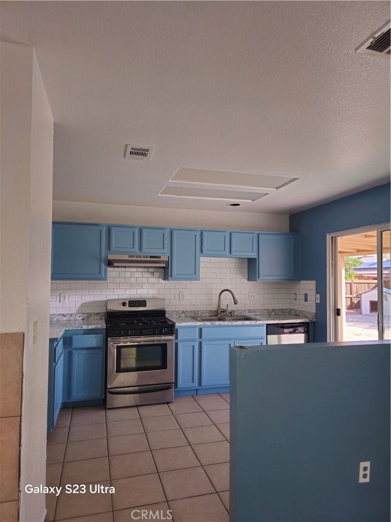 15333 Ross, Adelanto, CA 92301 15333 Ross, Adelanto, CA 92301