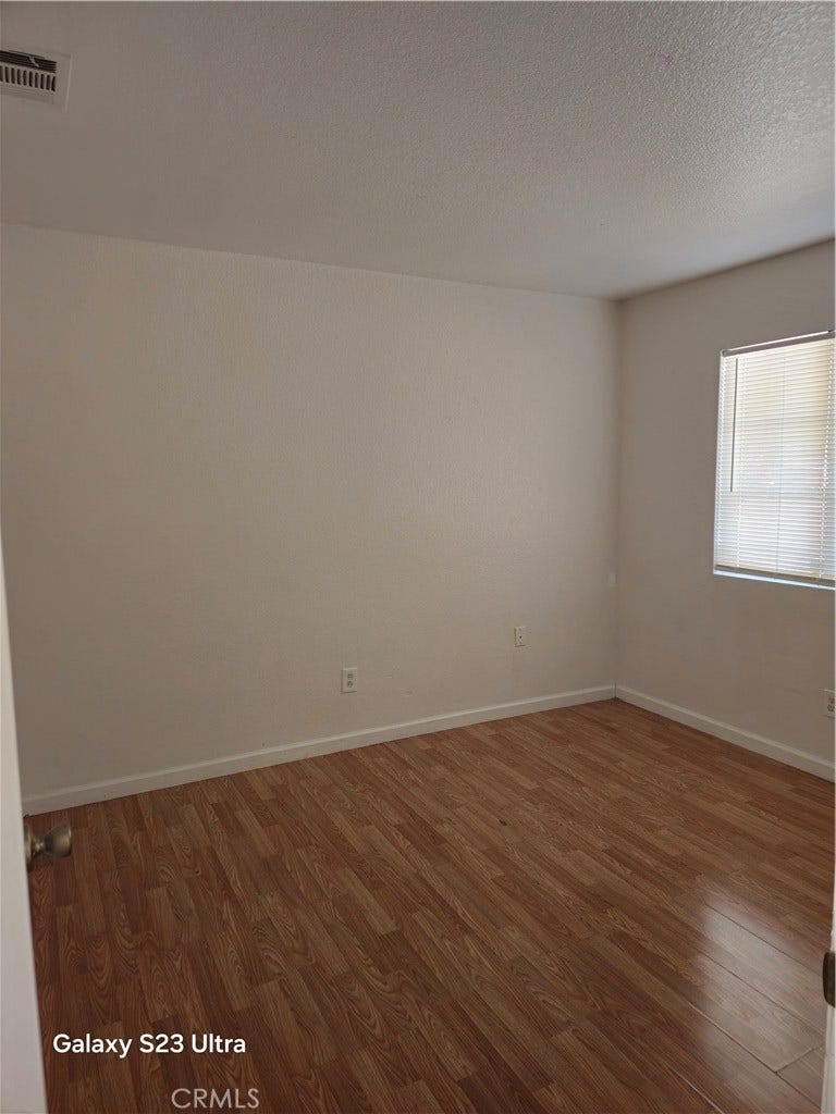15333 Ross, Adelanto, CA 92301 15333 Ross, Adelanto, CA 92301