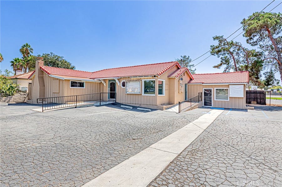 Property photo for 5430 Arlington Avenue, Riverside, CA
