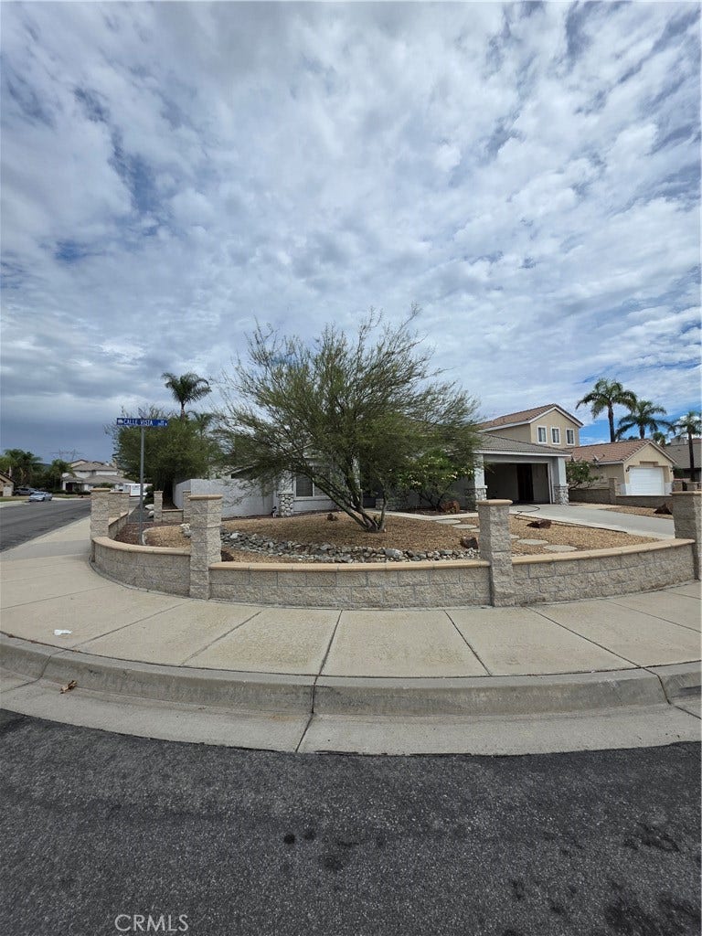 Property photo for 2874 W Calle Vista, Rialto, CA