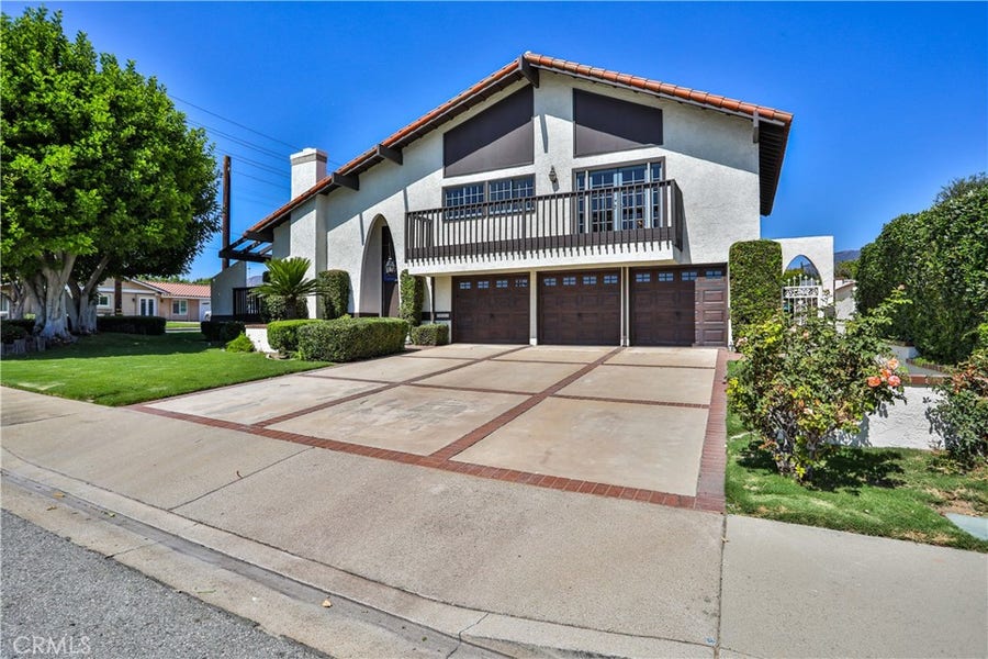 Property photo for 2009 VINEWOOD Street, La Verne, CA