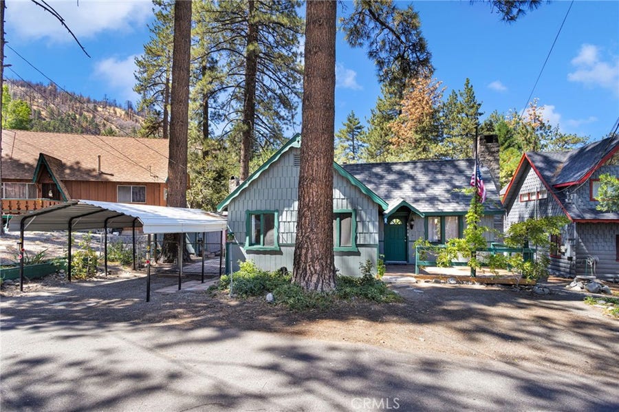 Property photo for 1038 Robin Ln., Wrightwood, CA