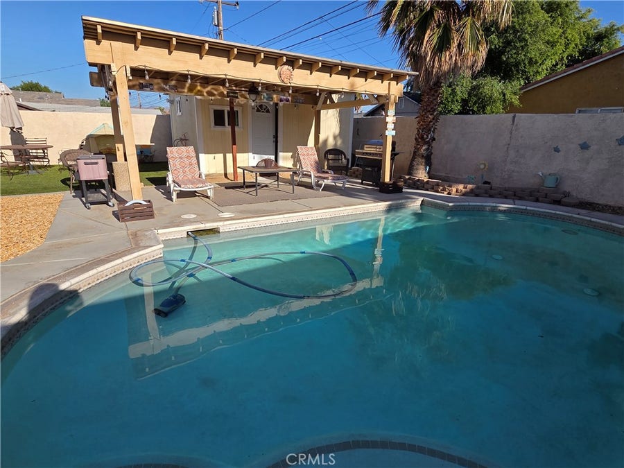 Property photo for 16437 Live Oak, Hesperia, CA
