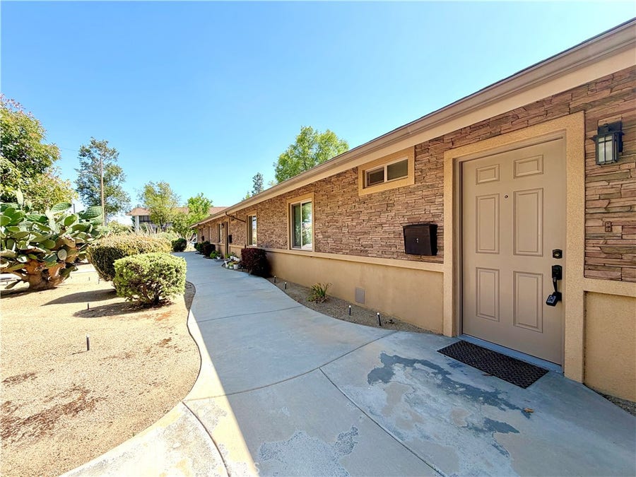 Property photo for 1365 Lafayette Road, #C, Claremont, CA