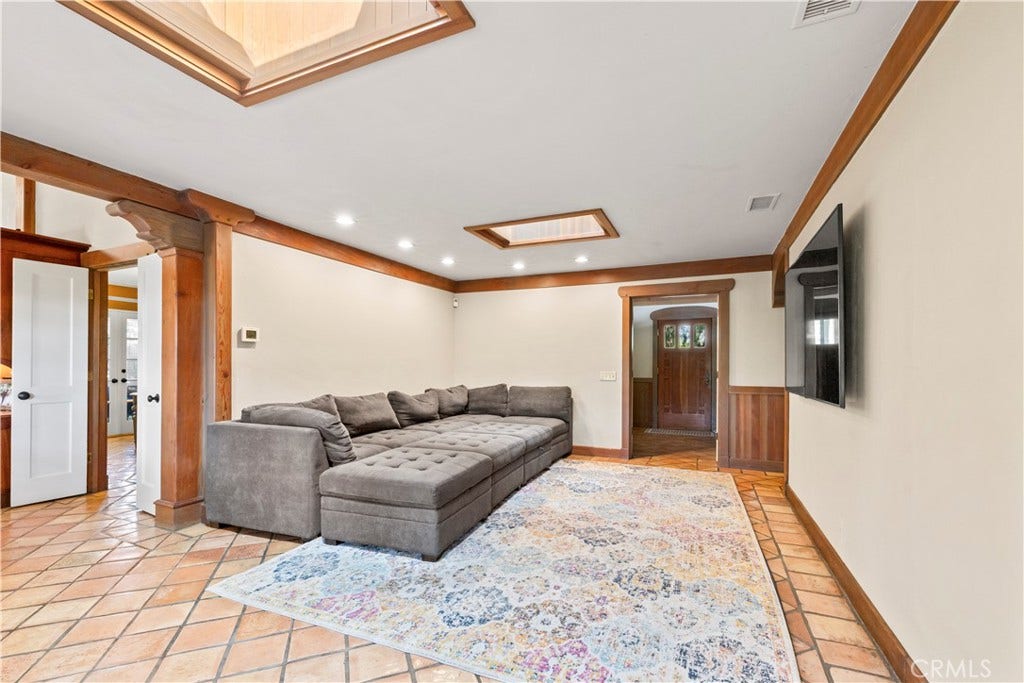 2293 Bonnie Brae, Claremont, CA 91711 2293 Bonnie Brae, Claremont, CA 91711
