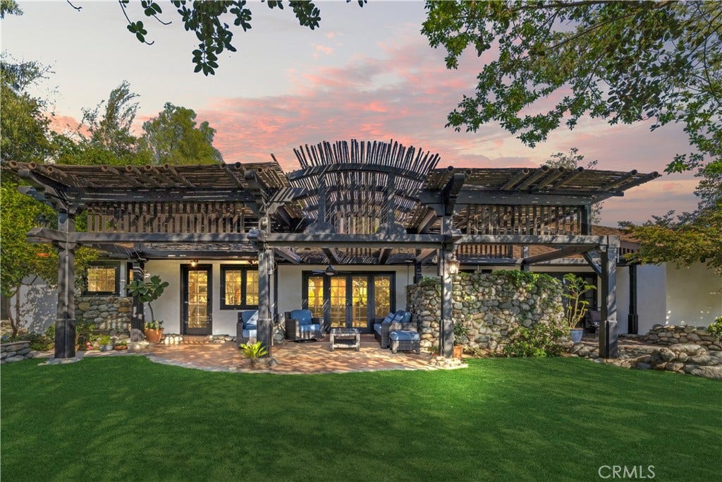 2293 Bonnie Brae, Claremont, CA 91711 2293 Bonnie Brae, Claremont, CA 91711