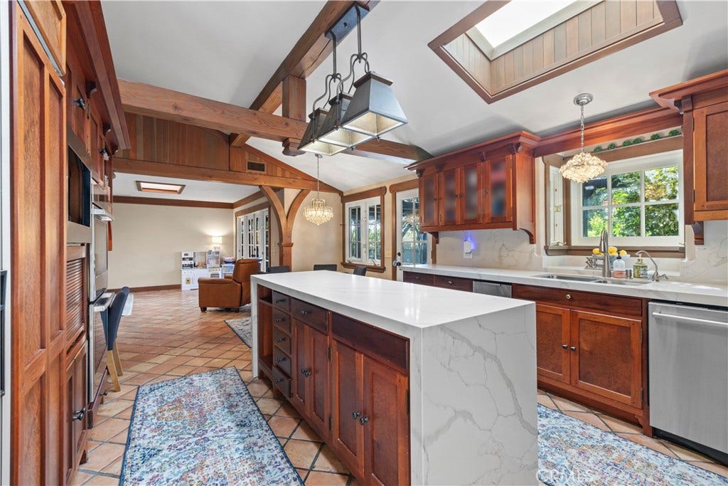2293 Bonnie Brae, Claremont, CA 91711 2293 Bonnie Brae, Claremont, CA 91711