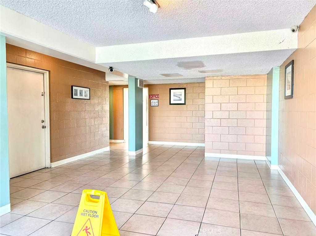 1970 7th, Riverside, CA 92507