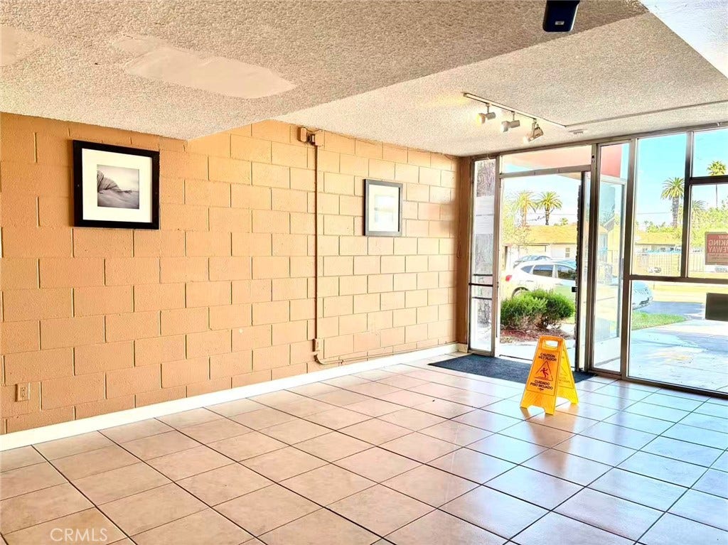 1970 7th, Riverside, CA 92507