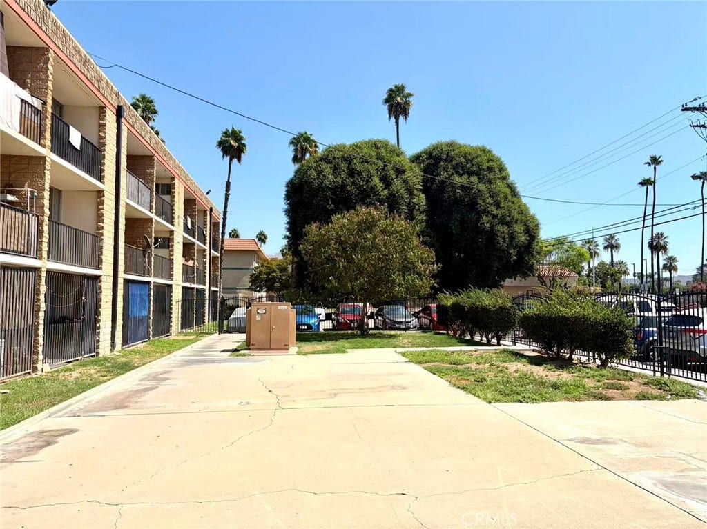 1970 7th, Riverside, CA 92507