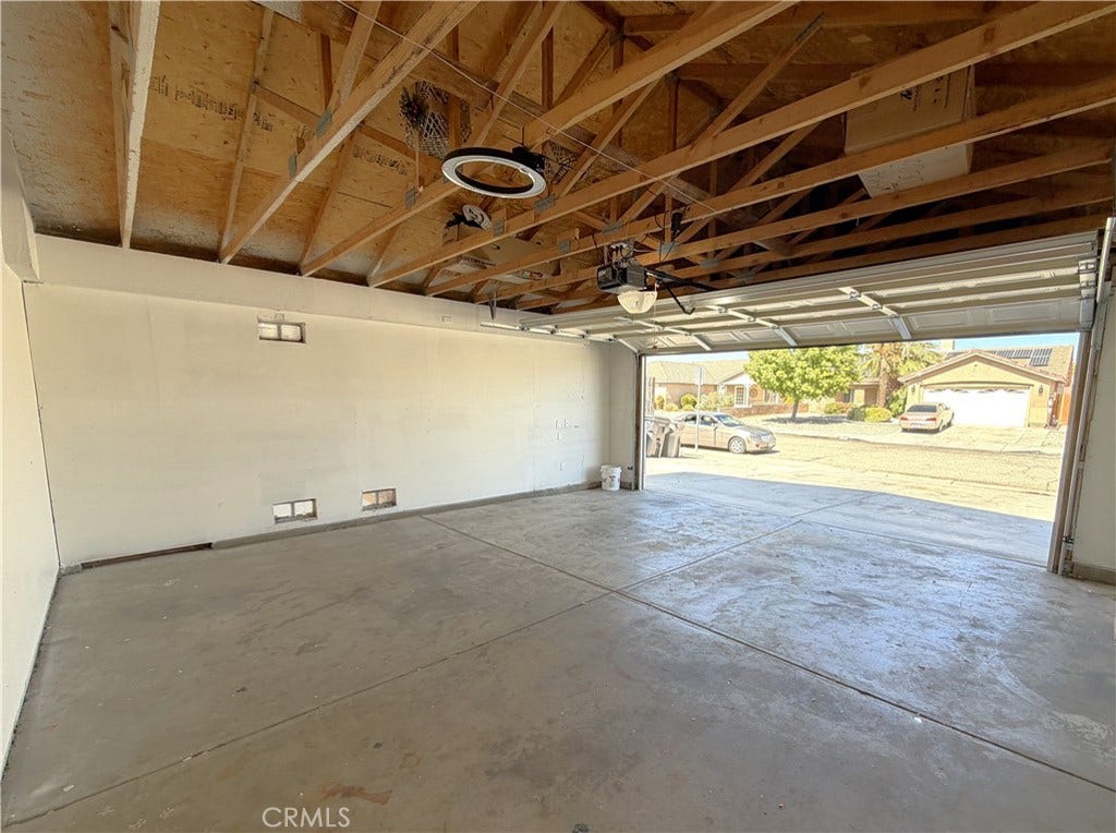 6152 W Avenue J5, Lancaster, CA 93536 6152 W Avenue J5, Lancaster, CA 93536