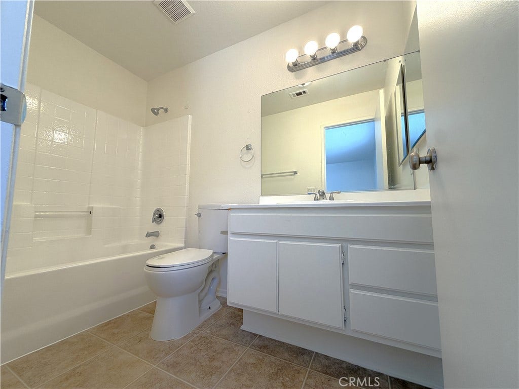 6152 W Avenue J5, Lancaster, CA 93536 6152 W Avenue J5, Lancaster, CA 93536