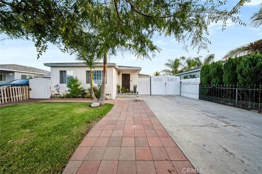 Property photo for 406 E 122nd st, Los Angeles, CA