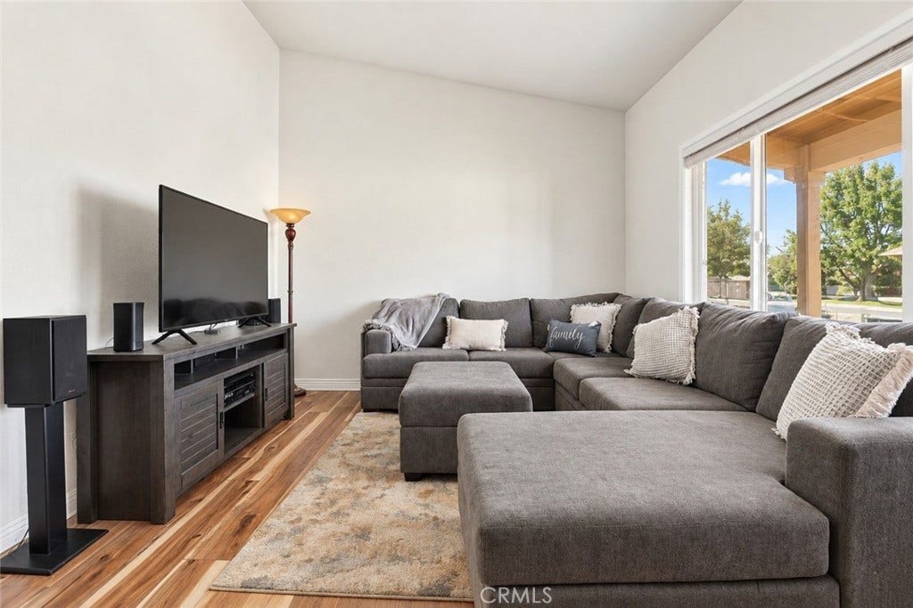 10288 Palo Alto, Rancho Cucamonga, CA 91730