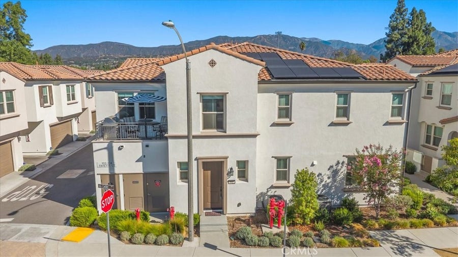Property photo for 102 Fayette Court, Claremont, CA