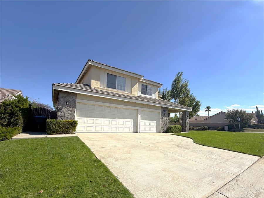 Property photo for 40902 Riverock Lane, Palmdale, CA