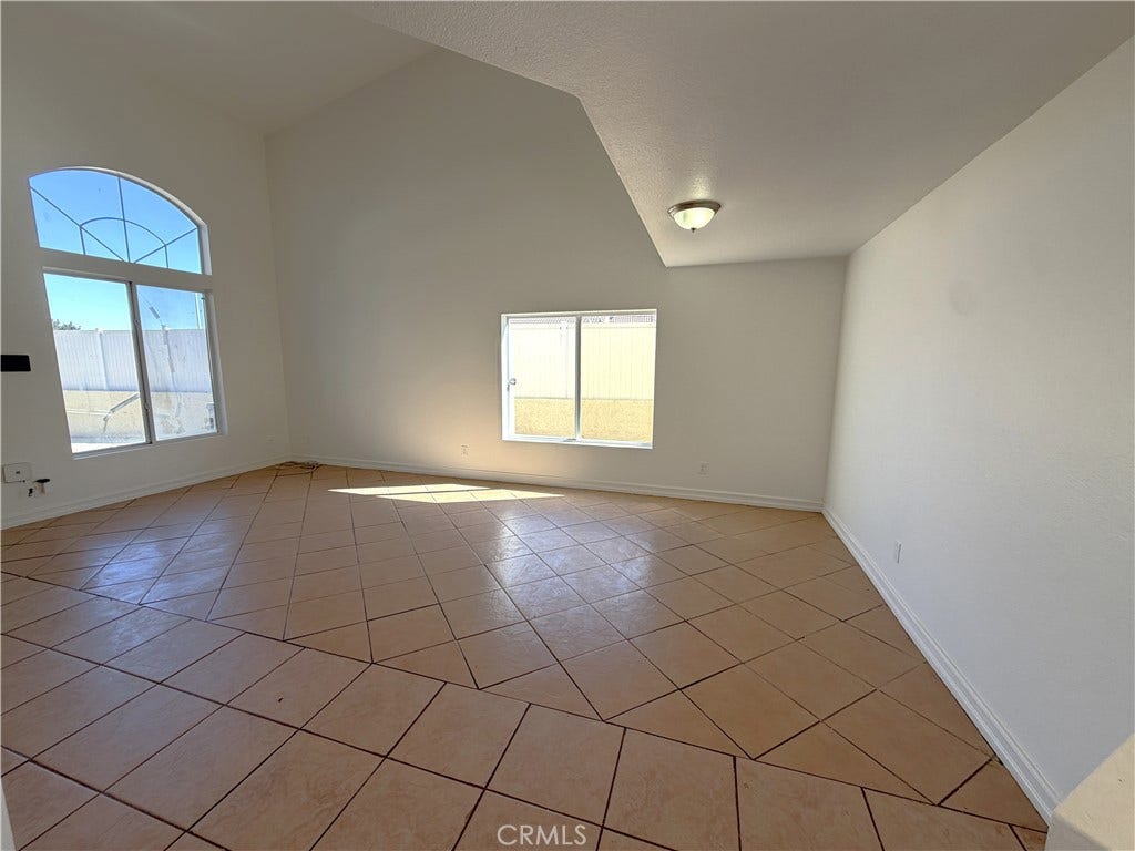 11125 Tolliver Way, Adelanto, CA 92301 11125 Tolliver Way, Adelanto, CA 92301
