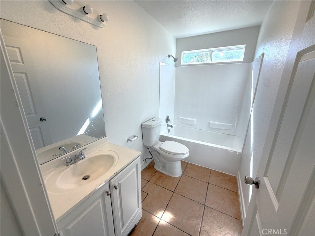 11125 Tolliver Way, Adelanto, CA 92301 11125 Tolliver Way, Adelanto, CA 92301