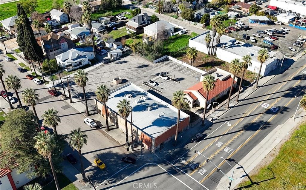 802 N E, San Bernardino, CA 92410 802 N E, San Bernardino, CA 92410