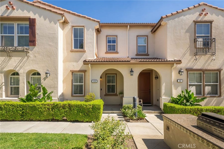 Property photo for 14975 S Highland Avenue, #44, Fontana, CA