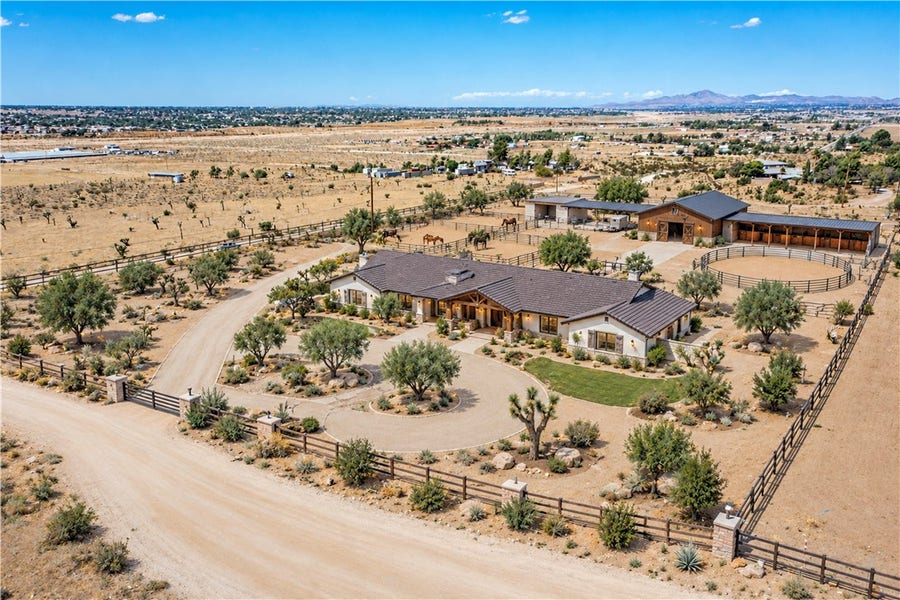 Property photo for 35 Juniper, Apple Valley, CA