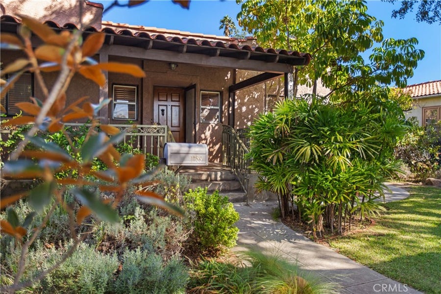Property photo for 1759 Las Lunas, Pasadena, CA