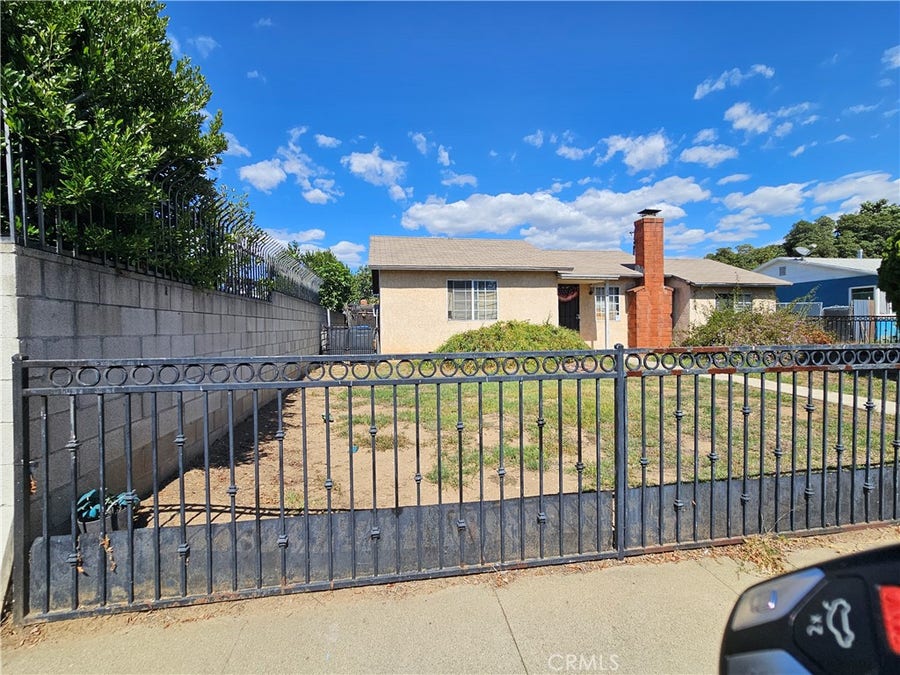 Property photo for 141 E Magnolia, Pomona, CA