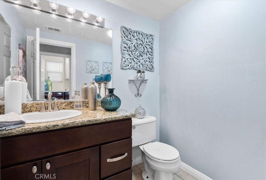 15590 Eastwind, Fontana, CA 92336 Downstairs Half/Bathroom