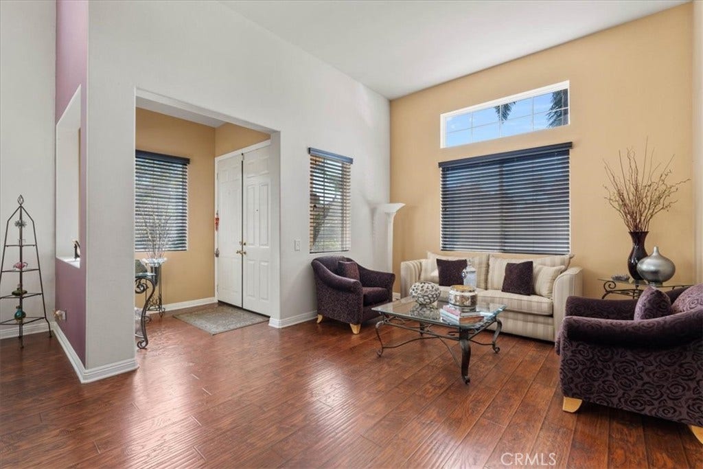 15590 Eastwind, Fontana, CA 92336 Living Room