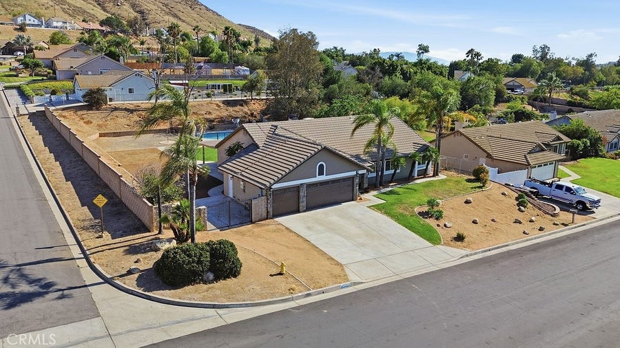 Property photo for 8097 Stonemist, Riverside, CA