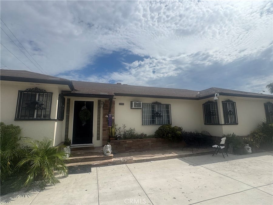 Property photo for 3154 Tecumseh, South Gate, CA