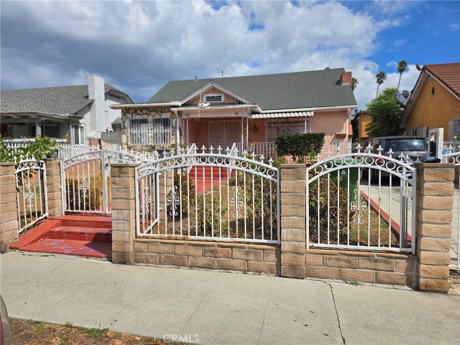 Property photo for 416 N Hobart, Los Angeles, CA