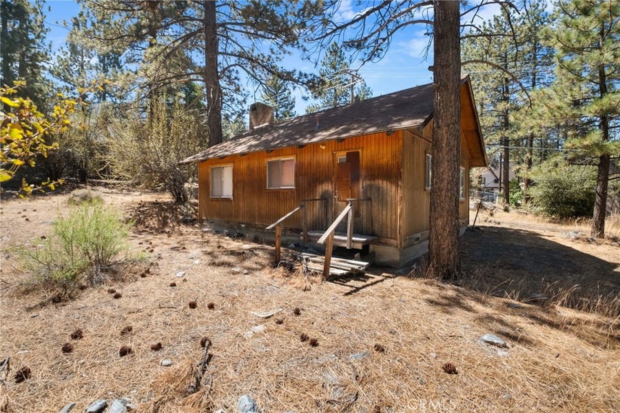 Property photo for 5761 Sheep Creek, Wrightwood, CA