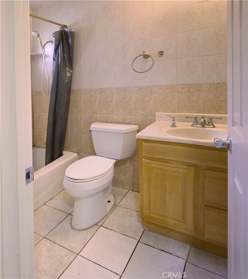 main unit restroom 1