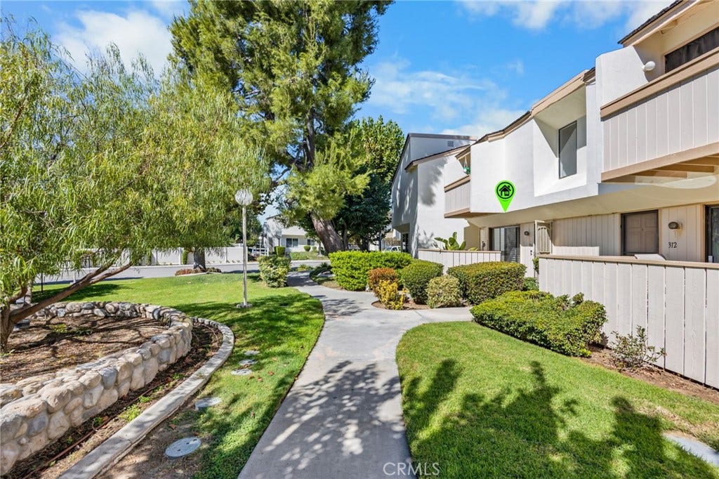306 Calico Court, Brea, CA 92821 306 Calico Court, Brea, CA 92821