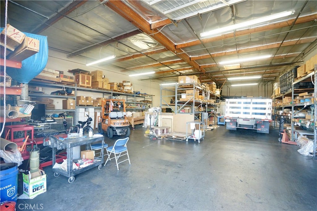 812 N Grand Avenue, Covina, CA 91724 812 N Grand Avenue, Covina, CA 91724